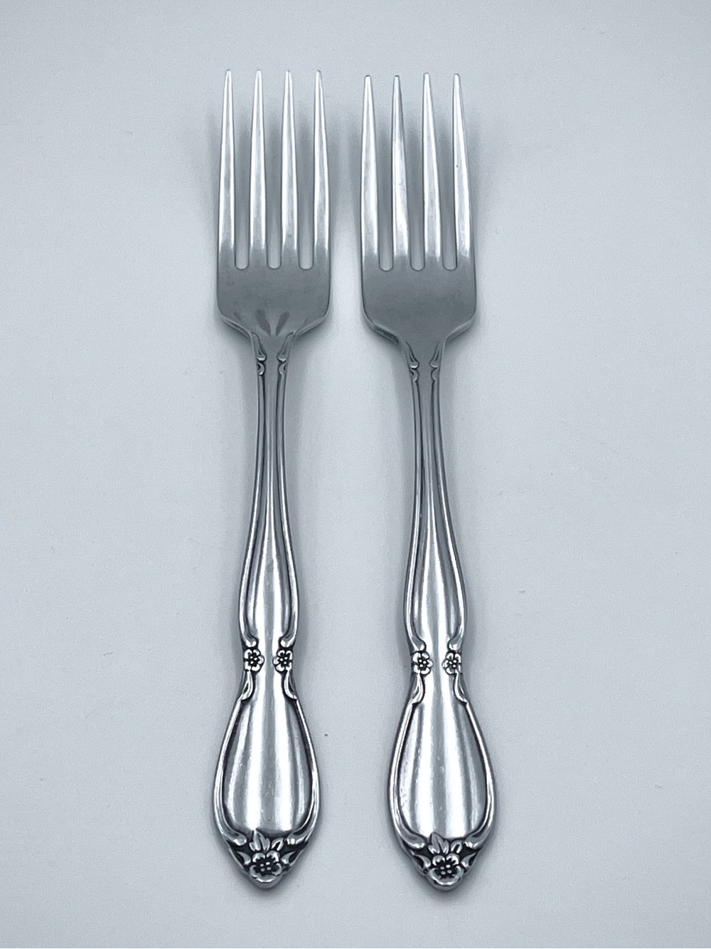Vintage Oneida Community CHATELAINE Stainless Steel Dinner Forks - Set of 2